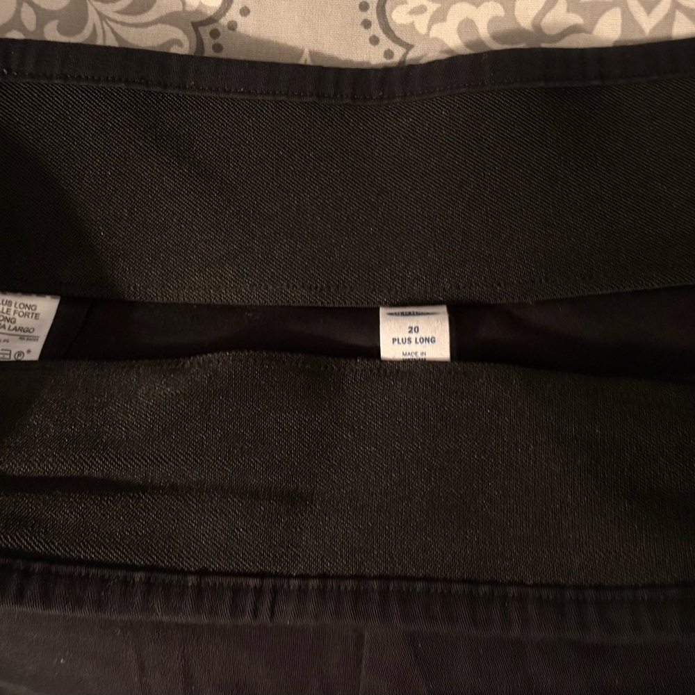 Old Navy Dark Black Pants - Picture 4 of 6